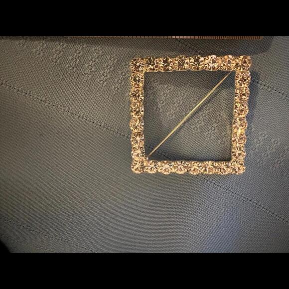 Pin - Picture 2 of 3